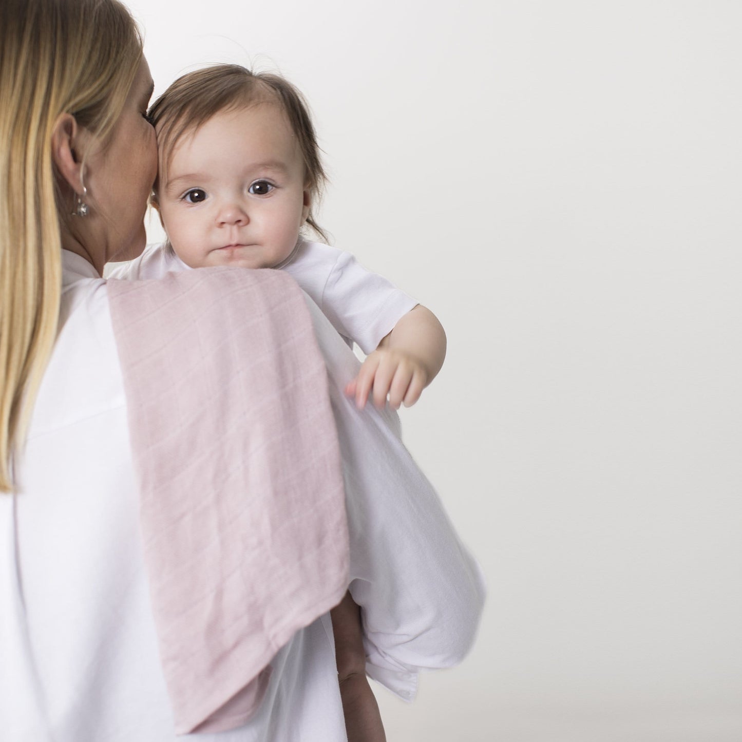 Bamboo Muslin Squares – Soft Hypoallergenic Baby Cloths | Absorbent Fabric Care