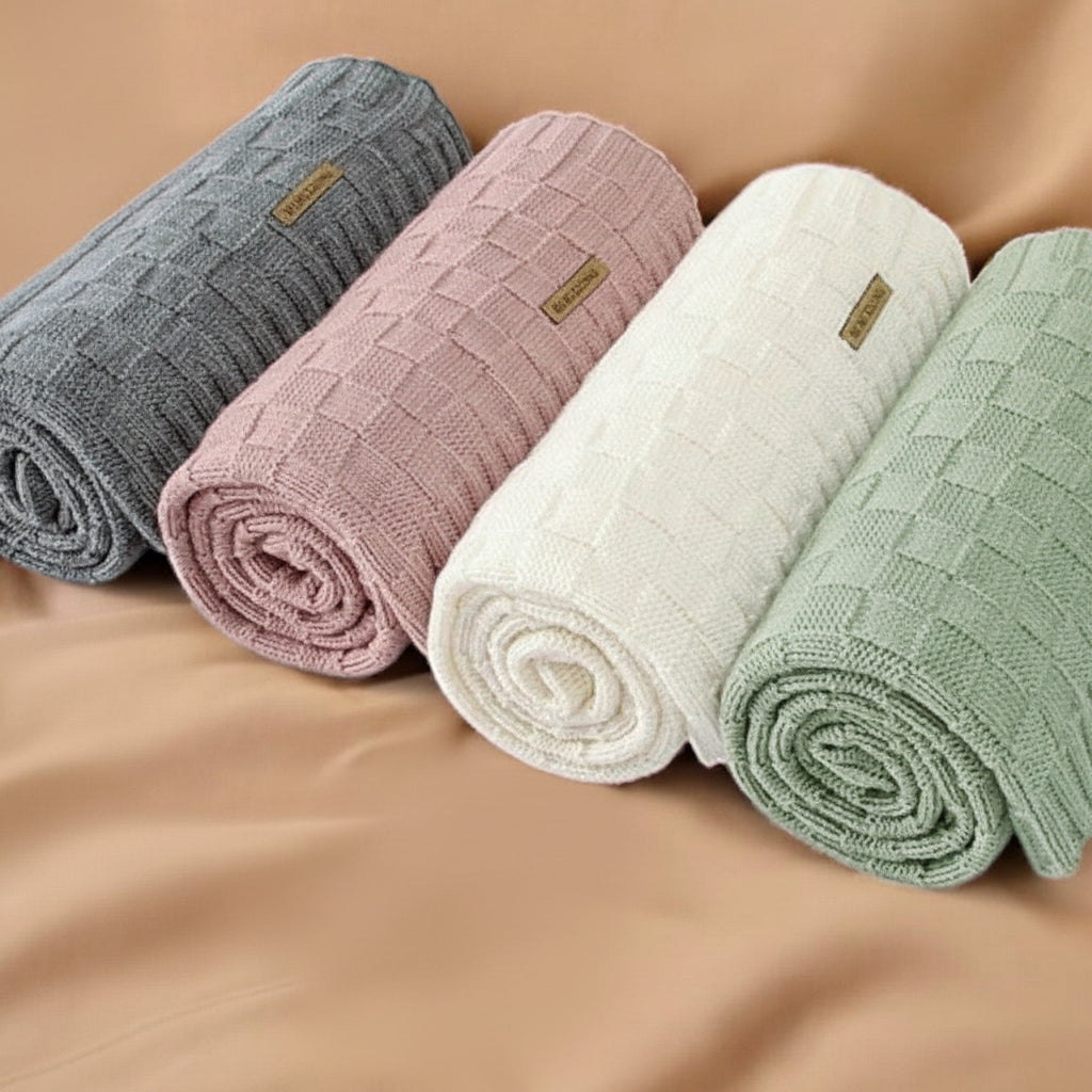 Kids Warm Blanket – Soft Cotton Cover | Cozy Baby Knitted Throw With Logo Patch